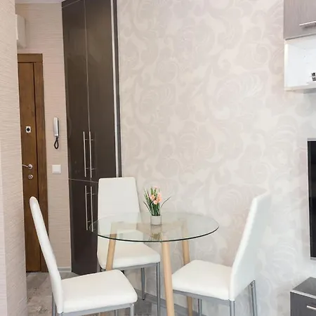 Cozy Central Apartment Varna