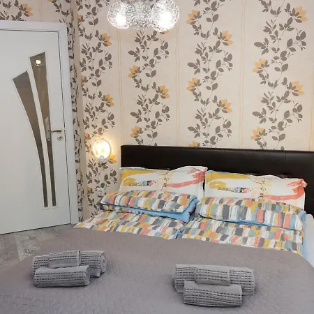 Cozy Central Apartment Varna