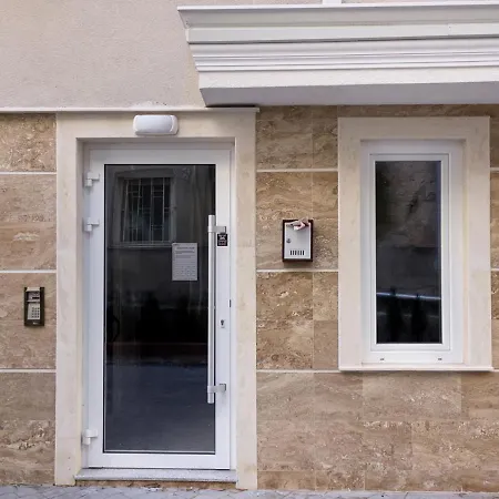 Cozy Central Apartment Varna