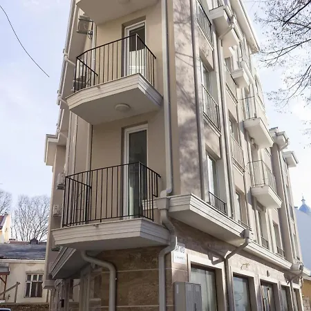 Cozy Central Apartment *
