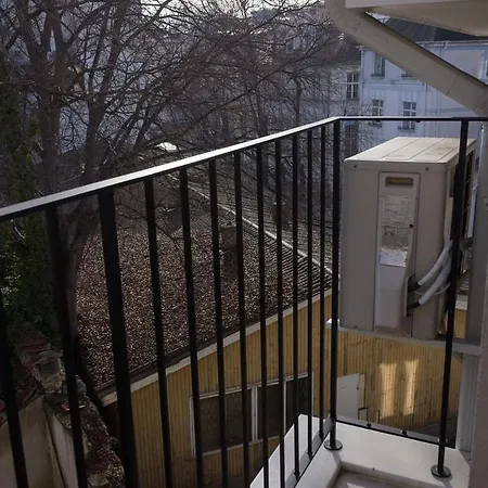 Cozy * Varna